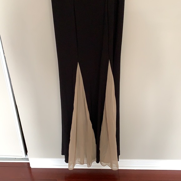 Long formal dress - Picture 4 of 6